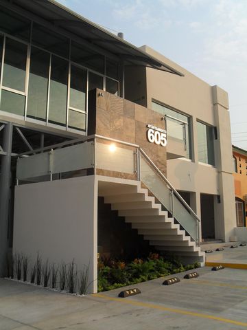 ACCESO PRINCIPAL